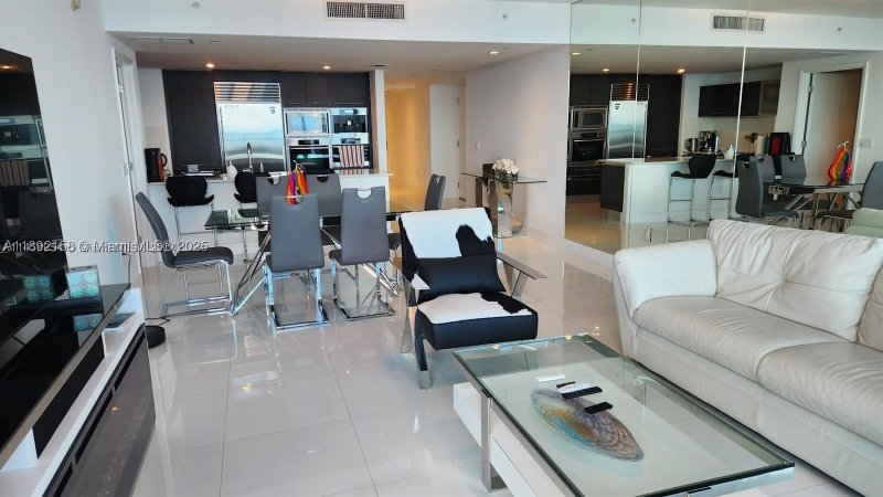 Alquiler de apartamento en Jade Beach 3705