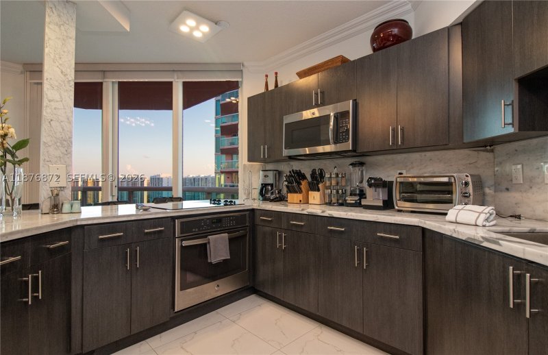 Condo for sale at Hidden Bay PH 2909