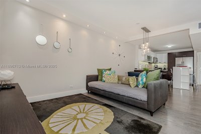 Alquiler de apartamento en Roney Palace 723