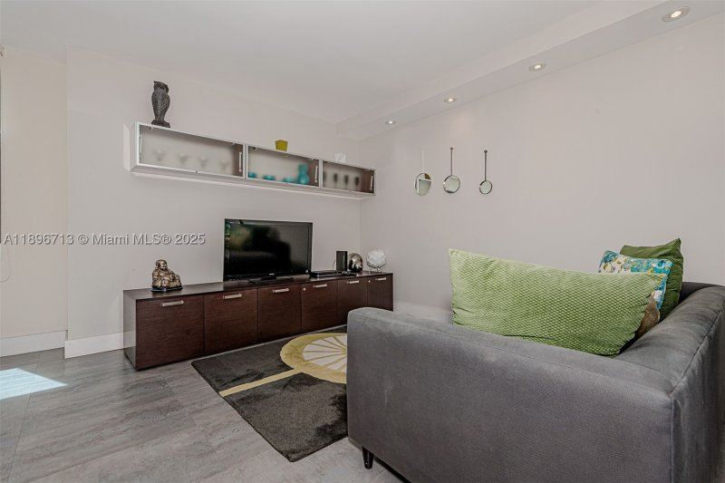 Alquiler de apartamento en Roney Palace 723
