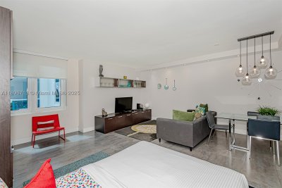 Alquiler de apartamento en Roney Palace 723