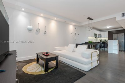 Aluguel de apartamento no Roney Palace 723