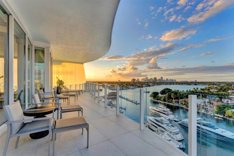 Condo for sale at Pier Sixty-Six Residences Azul Ph2