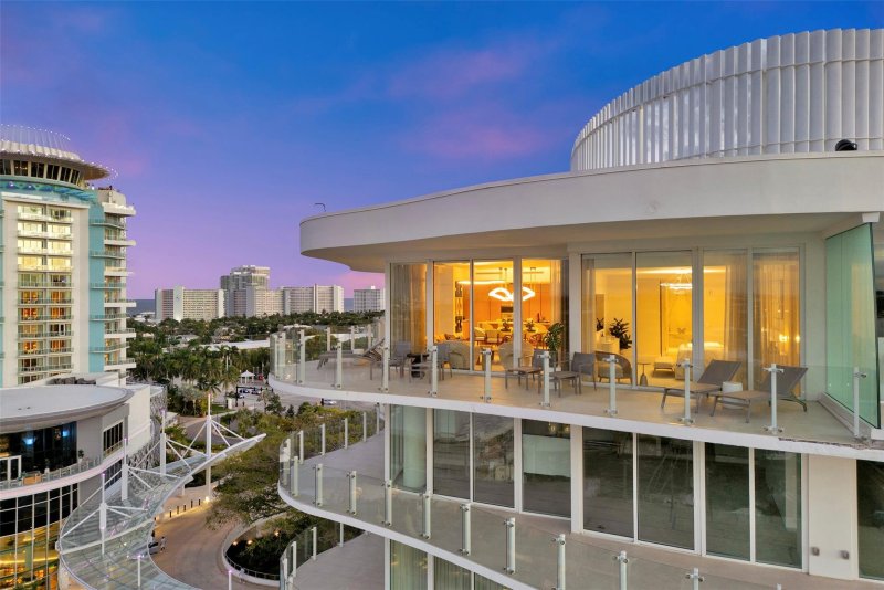 Condo for sale at Pier Sixty-Six Residences Azul Ph2