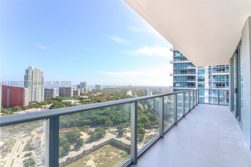 Condo for sale at Dua Miami - SLS Brickell Condo 2706
