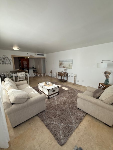 Comprar apartamento en Decoplage 1111