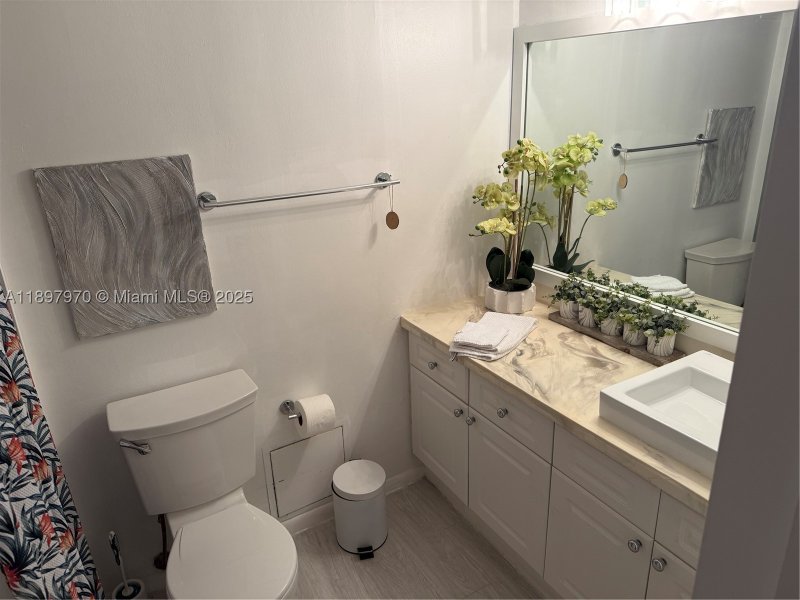 Alquiler de apartamento en Roney Palace 619
