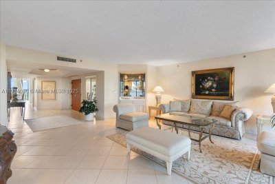 Alquiler de apartamento en 2000 Williams Island 609