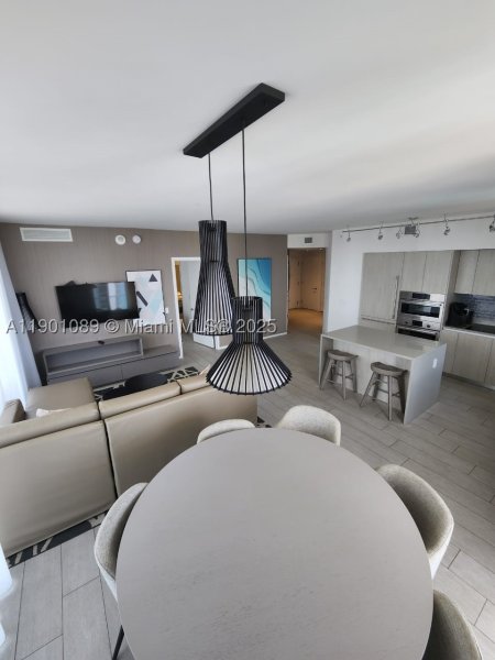 Condo for sale at Hyde Beach House R1709