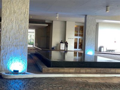Comprar apartamento no Avenue on Brickell 1060 Tower 1701