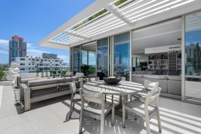 Comprar apartamento no Three Hundred Collins PH3