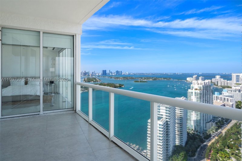 Comprar apartamento en Icon South Beach PH 4104