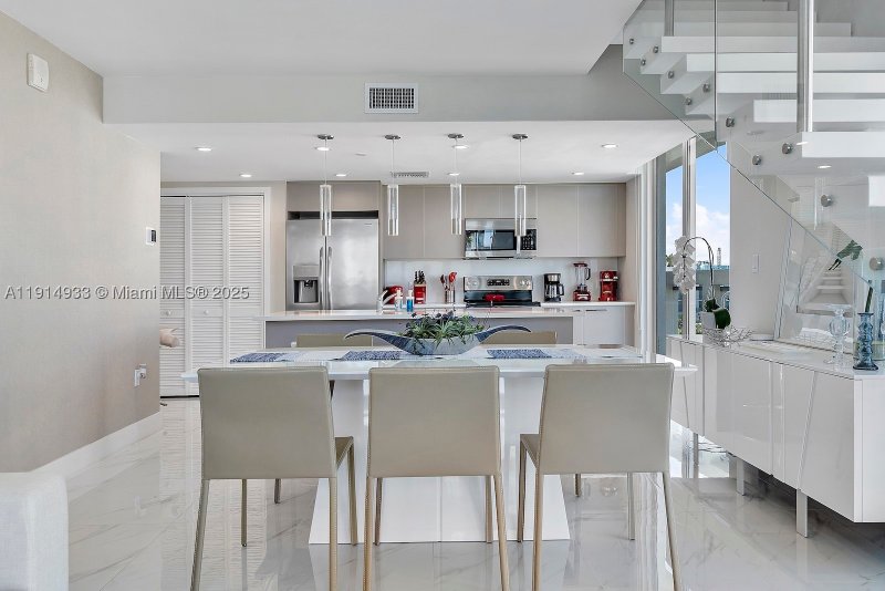 Comprar apartamento en One By Tross 701