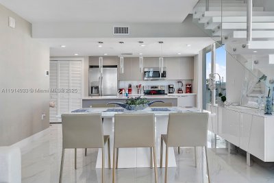 Comprar apartamento en One By Tross 701