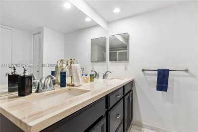 Comprar apartamento en Parc Central Aventura 1603