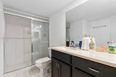 Comprar apartamento en Parc Central Aventura 1603