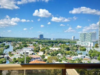 Alquiler de apartamento en Sayan 1004