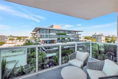 Alquiler de apartamento en Roney Palace 634