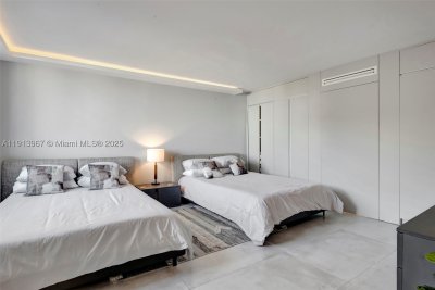 Alquiler de apartamento en Roney Palace 634