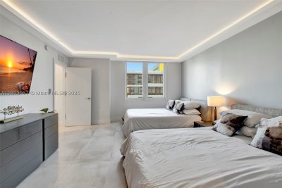 Alquiler de apartamento en Roney Palace 634