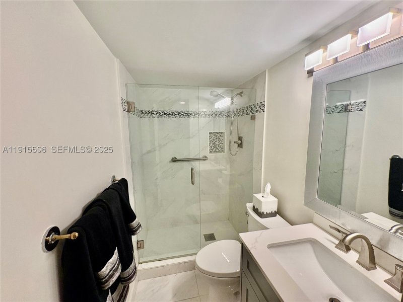 Condo for sale at Waterview 147