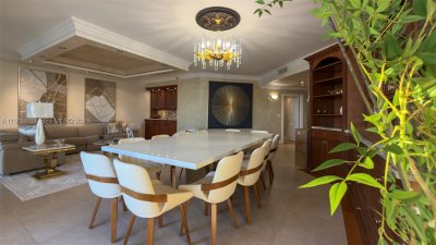 Comprar apartamento no 2000 Williams Island 3004