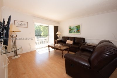 Comprar apartamento en Le Cartier 323