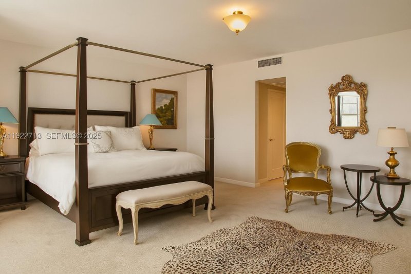 Condo for sale at Imperial House 5D