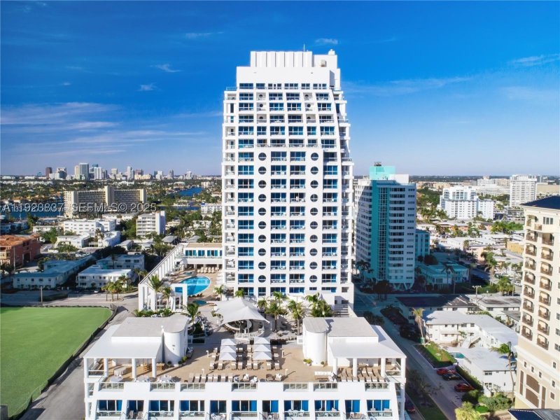 Condo for sale at Ritz Carlton Residences Fort Lauderdale Beach R204