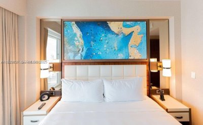 Comprar apartamento no Ritz Carlton Residences Fort Lauderdale Beach R204
