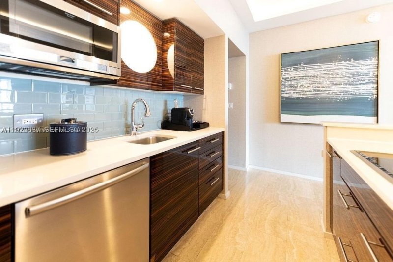 Condo for sale at Ritz Carlton Residences Fort Lauderdale Beach R204
