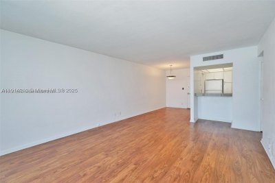 Comprar apartamento en Mirador North Tower 1503