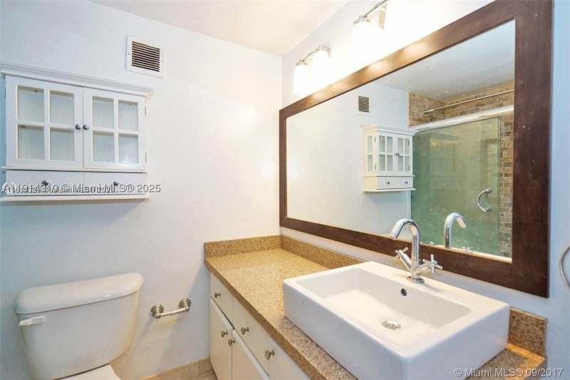 Comprar apartamento en Mirador North Tower 1503