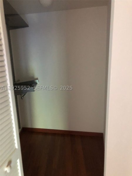 Condo for sale at Lofts on Brickell 111