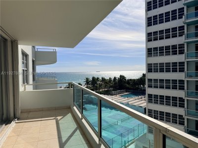 Comprar apartamento no Seacoast 5151 730 + DEN