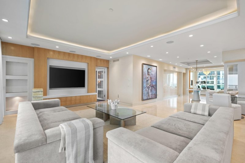 Property photo # 9