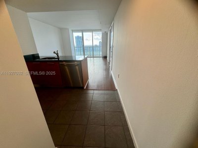 Comprar apartamento no 50 Biscayne 3807