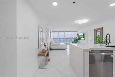 Comprar apartamento no Grandview Palace 819
