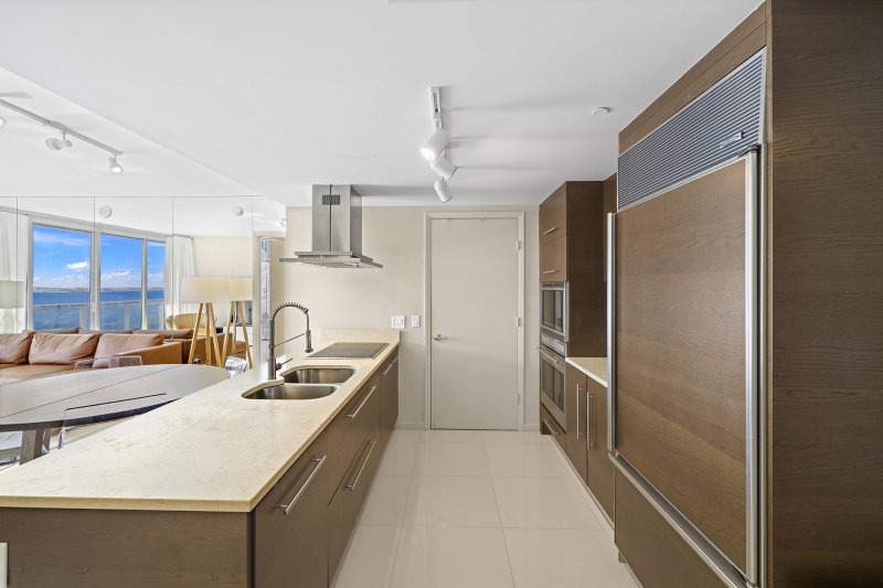 Comprar apartamento no Icon Brickell Tower II 911