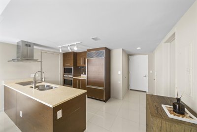 Comprar apartamento no Icon Brickell Tower II 911