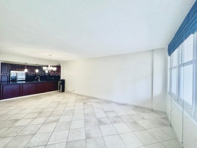 Comprar apartamento en Sea Air Towers 508 (AVAILAB