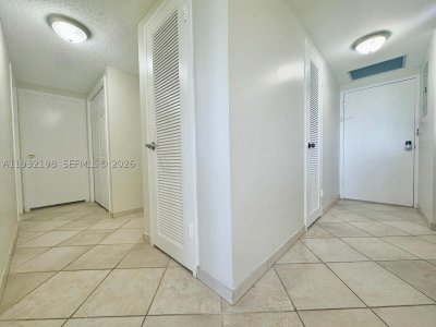 Comprar apartamento en Sea Air Towers 508 (AVAILAB
