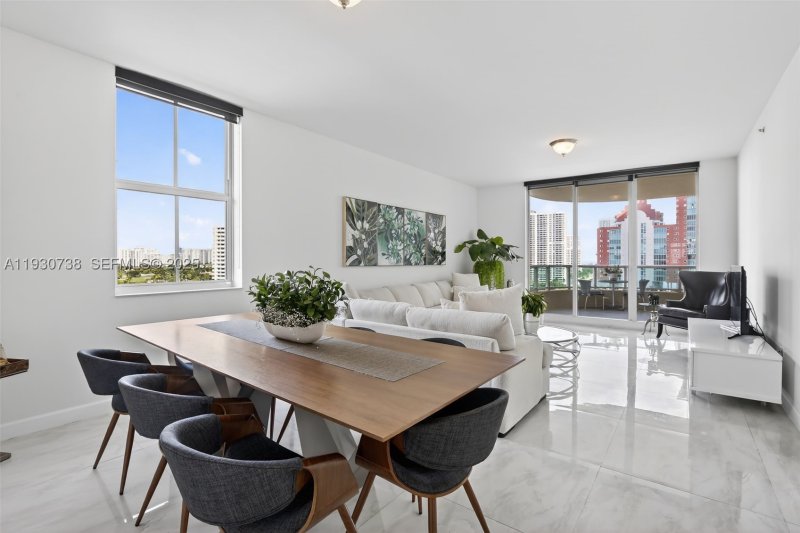 Comprar apartamento en Aventura Marina 1101
