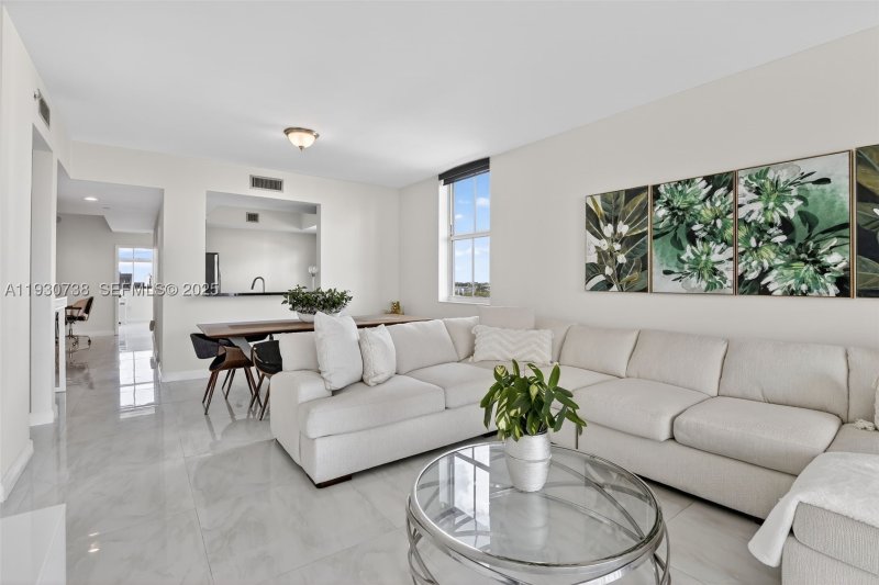 Comprar apartamento en Aventura Marina 1101