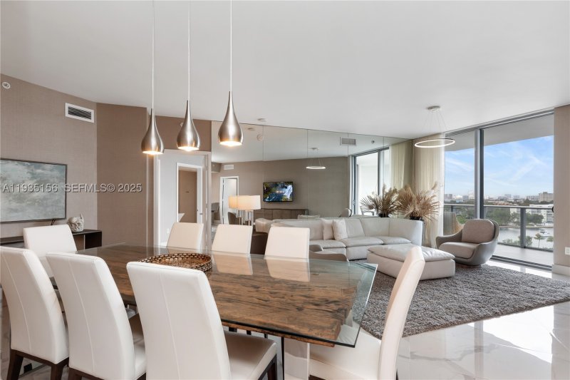 Condo for sale at Marina Palms Yacht Club 908
