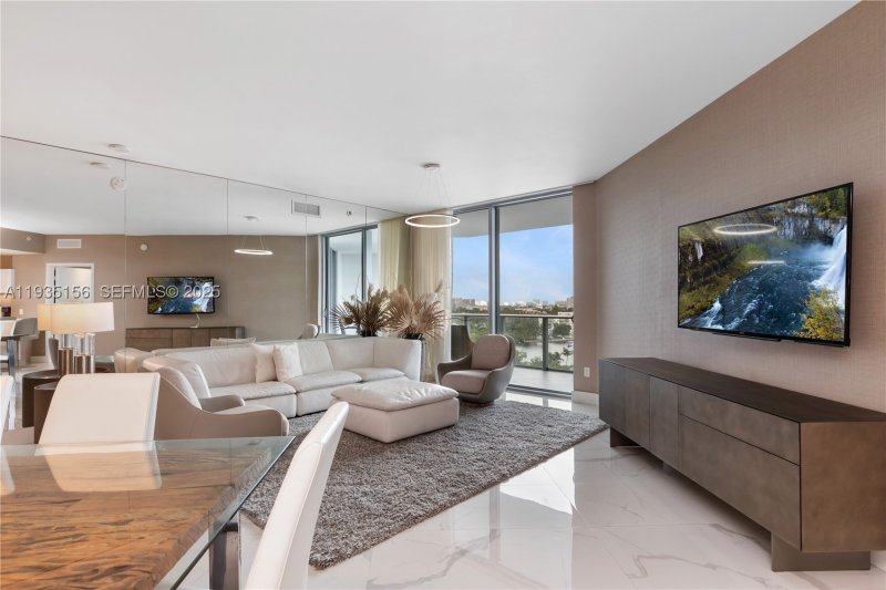 Condo for sale at Marina Palms Yacht Club 908