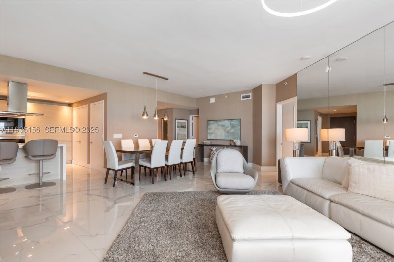 Condo for sale at Marina Palms Yacht Club 908