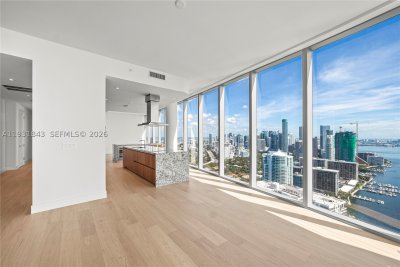 Comprar apartamento en Una Residences at Brickell 4201