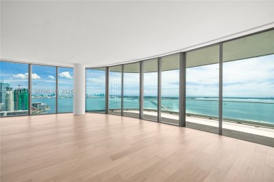 Comprar apartamento en Una Residences at Brickell 4201