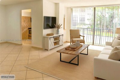 Plaza of the Americas Apt #118